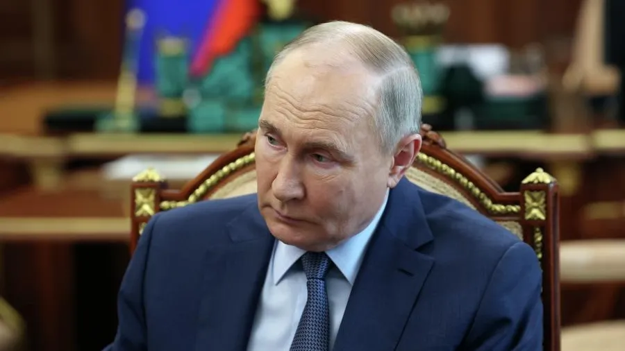 Путин уволил замминистра обороны РФ и российского посла в Албании