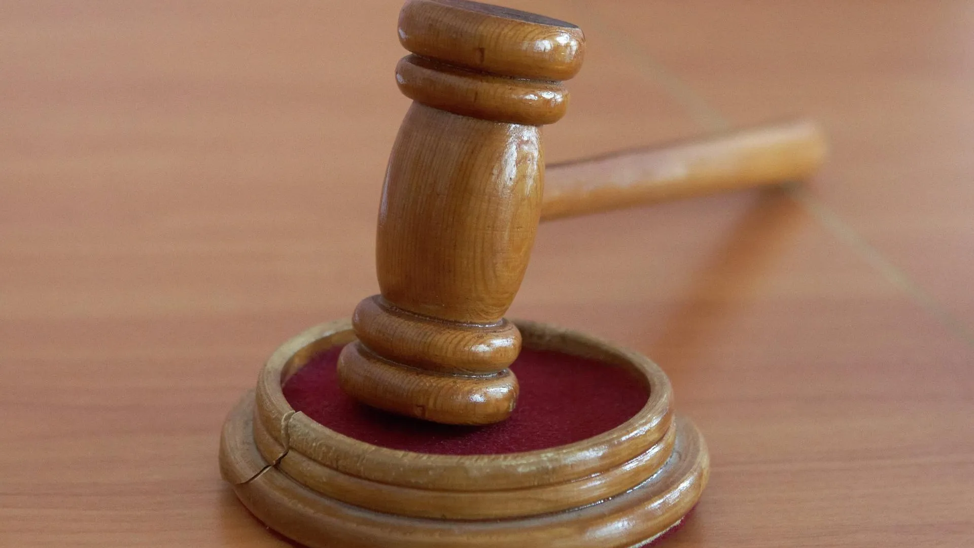 Суд признал экс-главу АОЗТ невиновным в присвоении 1,5 тыс га земли