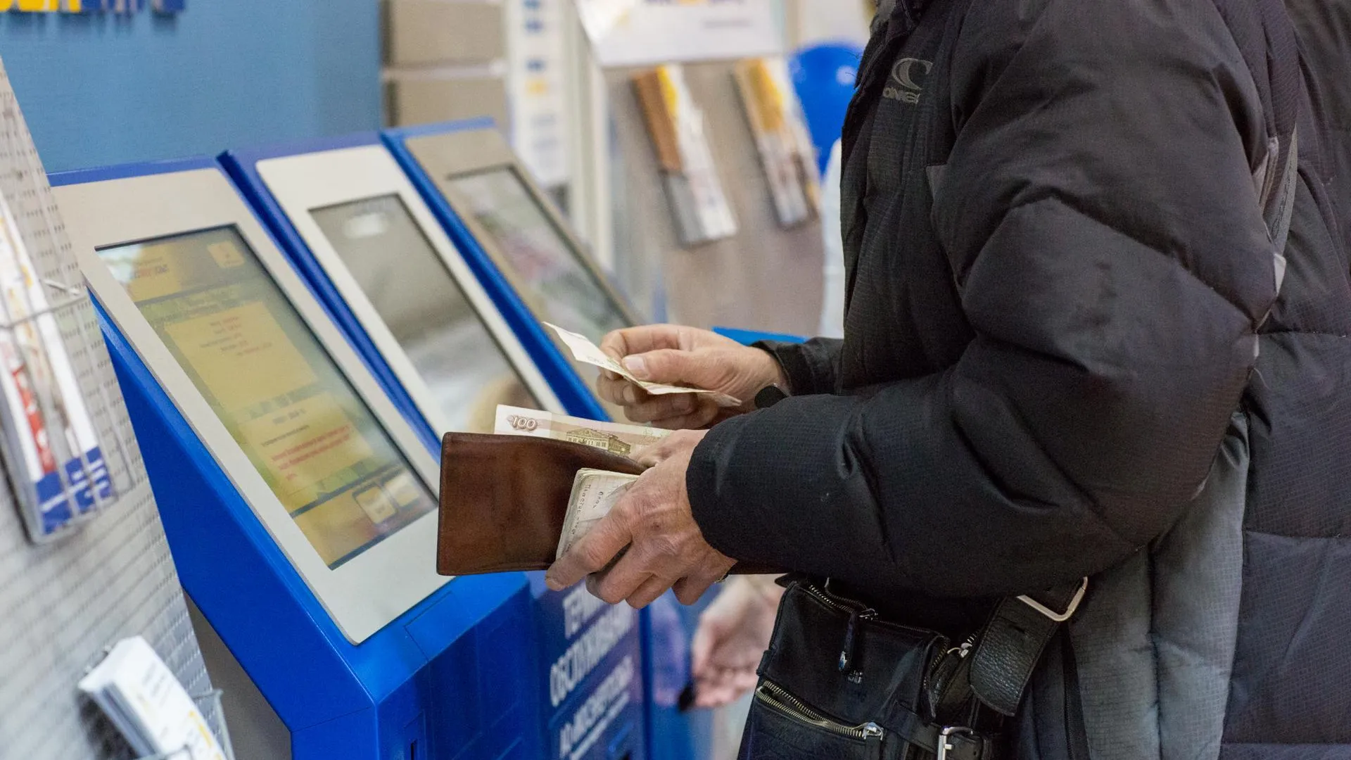 Жителям Подмосковья советуют экономить на электричестве, выбирая выгодный тариф