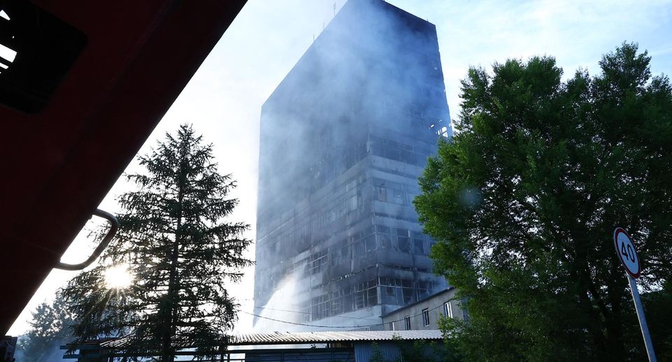 Пожар в здании в подмосковном Фрязине локализовали