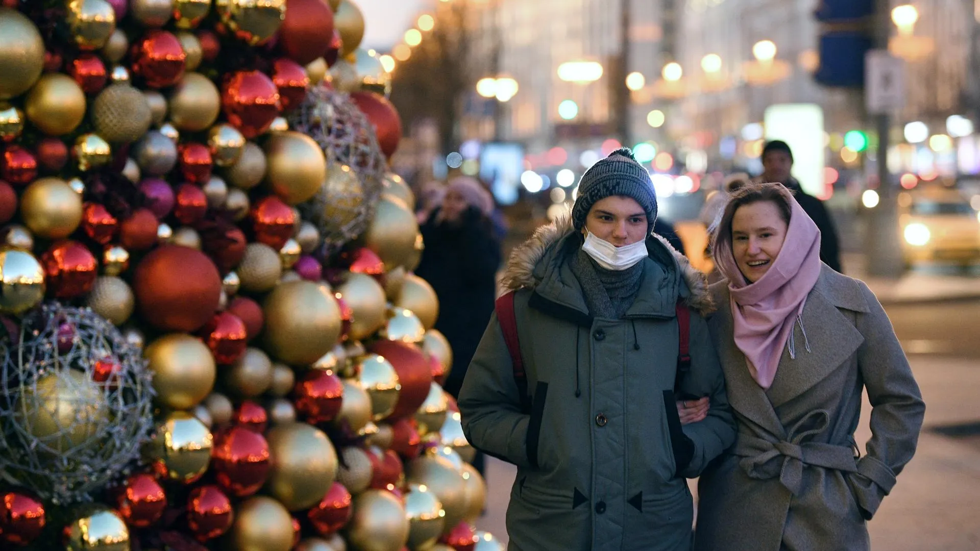 На новогодних каникулах москвичи отсыпались, планировали дела на год и рыбачили