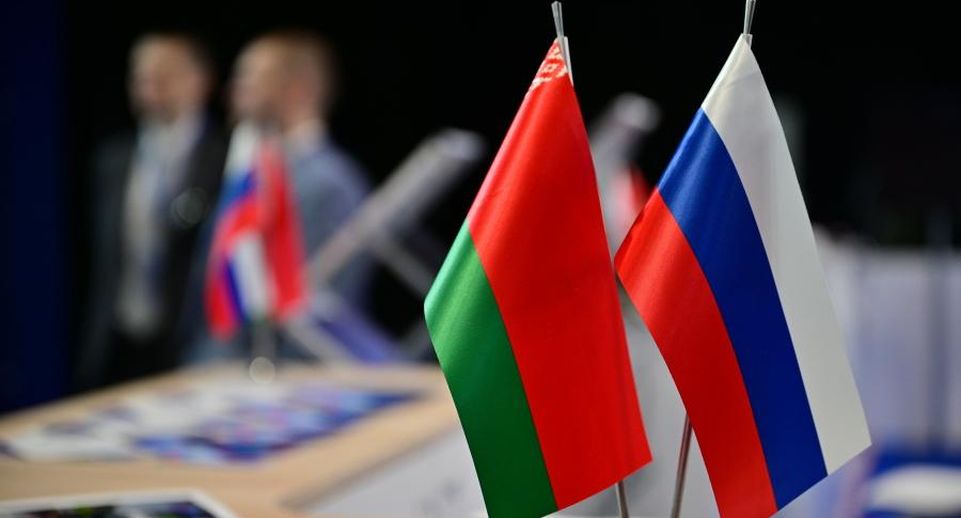 Шадаев: Россия и Белоруссия обсуждают отмену роуминга между странами