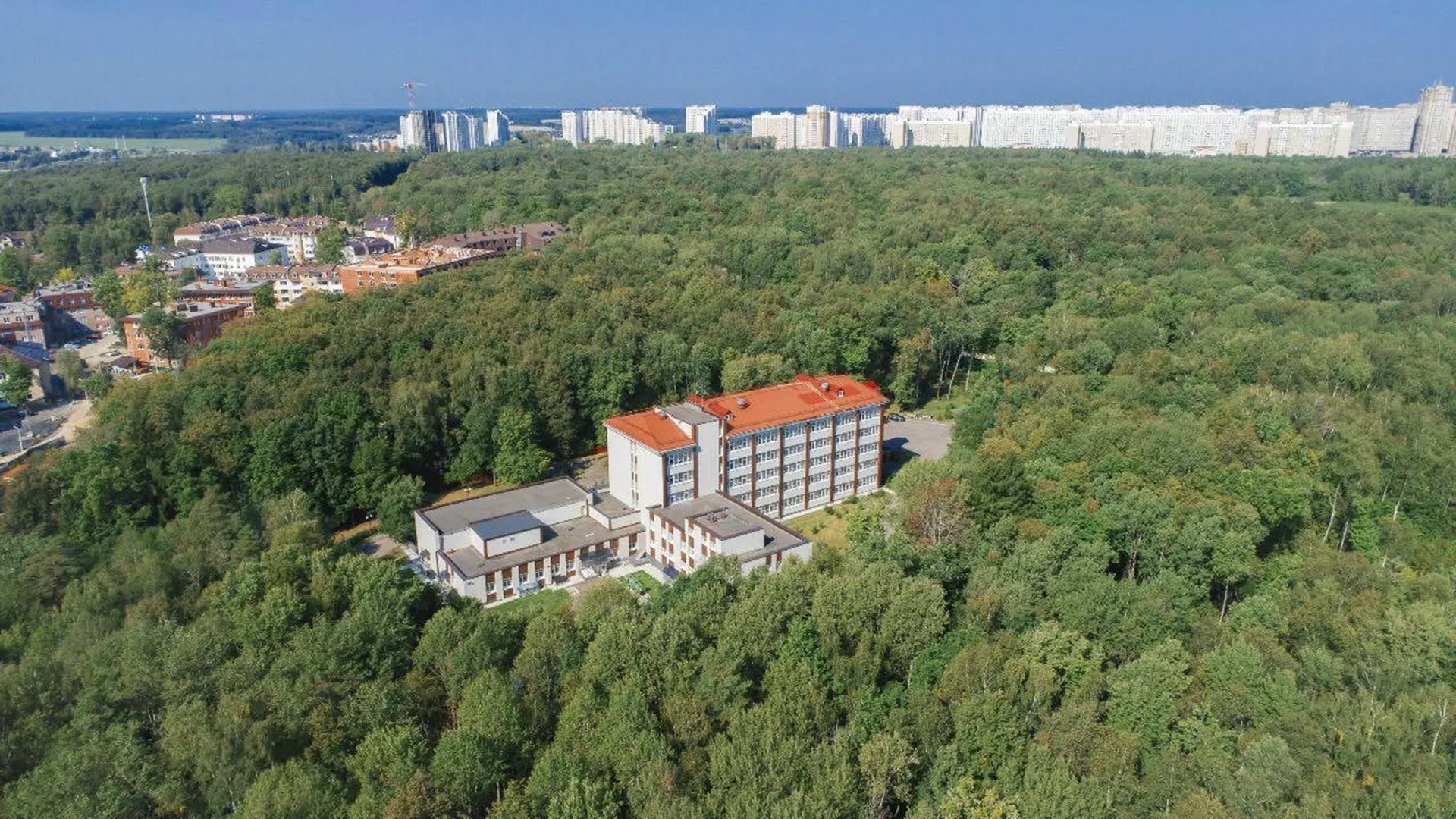 Горького 28 хирургический корпус 2. Больница бородино подольск. Московская областная больница подольск. Подольск кирова 38 хирургический корпус. Городская больница 3 подольск.