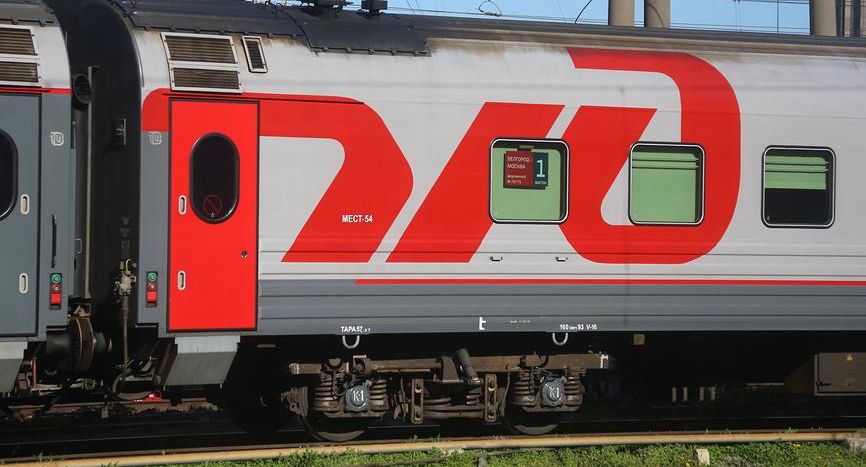 Пассажиры опрокинувшегося поезда в Волгоградской области едут двумя составами