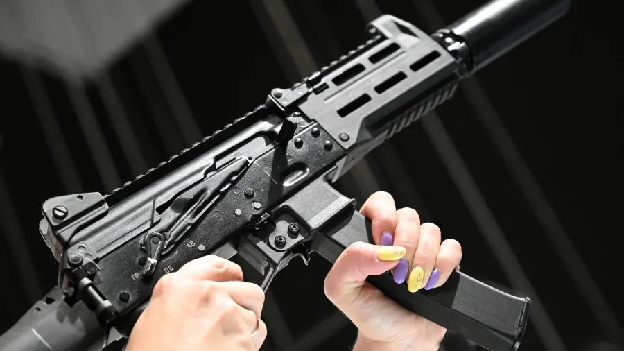 Силовики хотят раздать заместителям Набиуллиной пистолеты-пулеметы