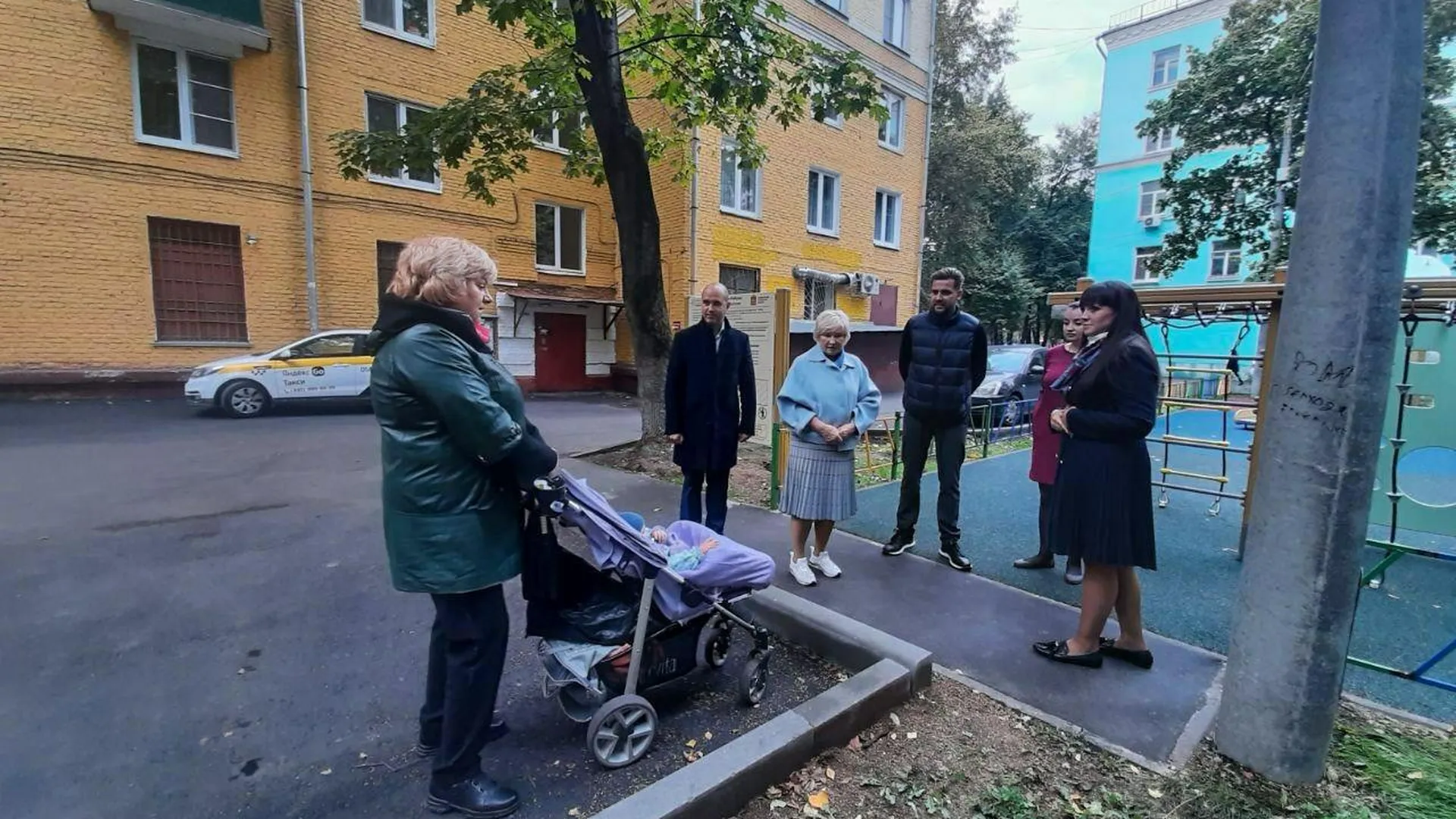 Новую детскую площадку на Октябрьском проспекте Люберец построили без  нареканий | РИАМО