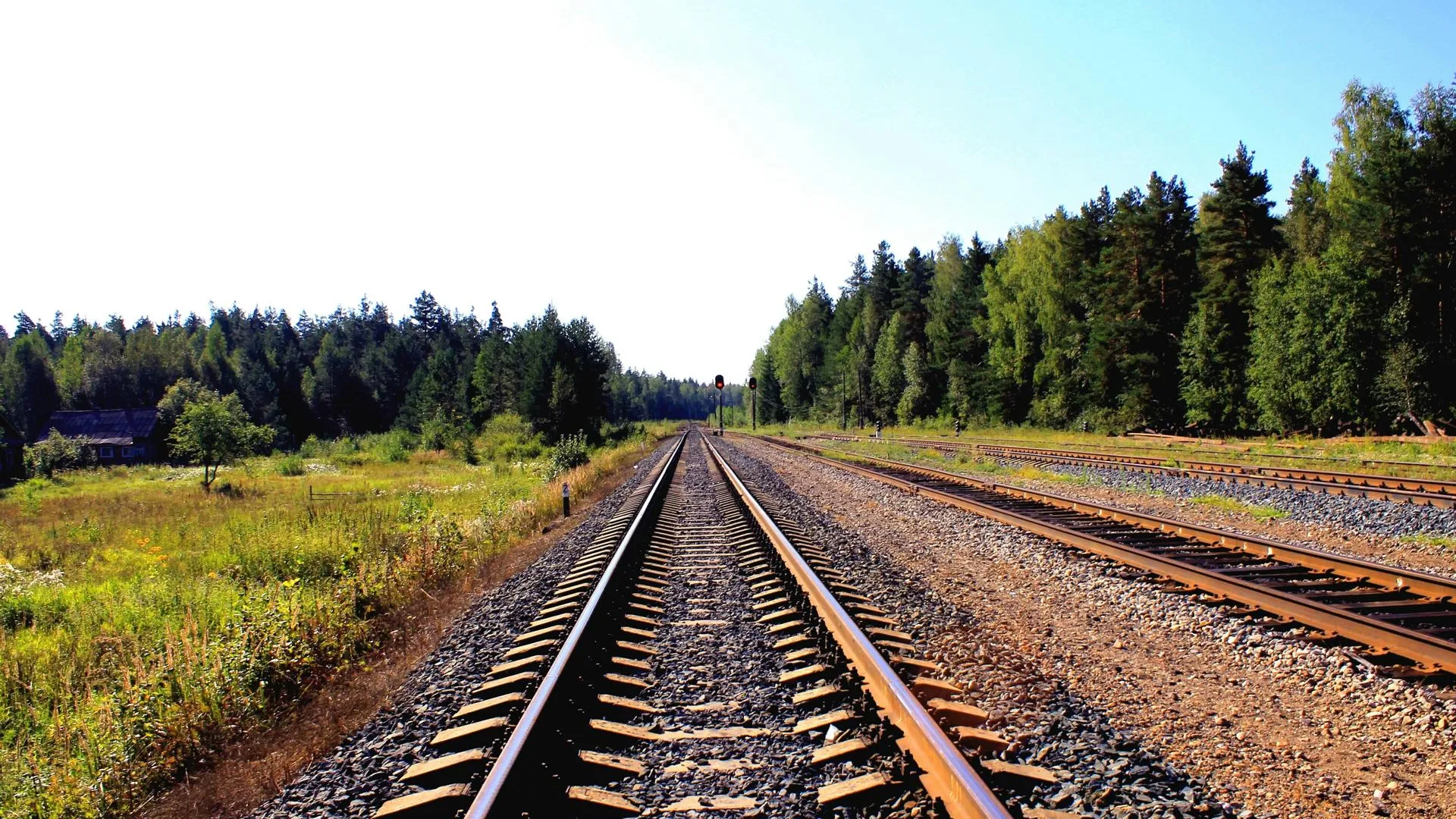«Страна» рассказала о попытке диверсии на железной дороге в Одесской области