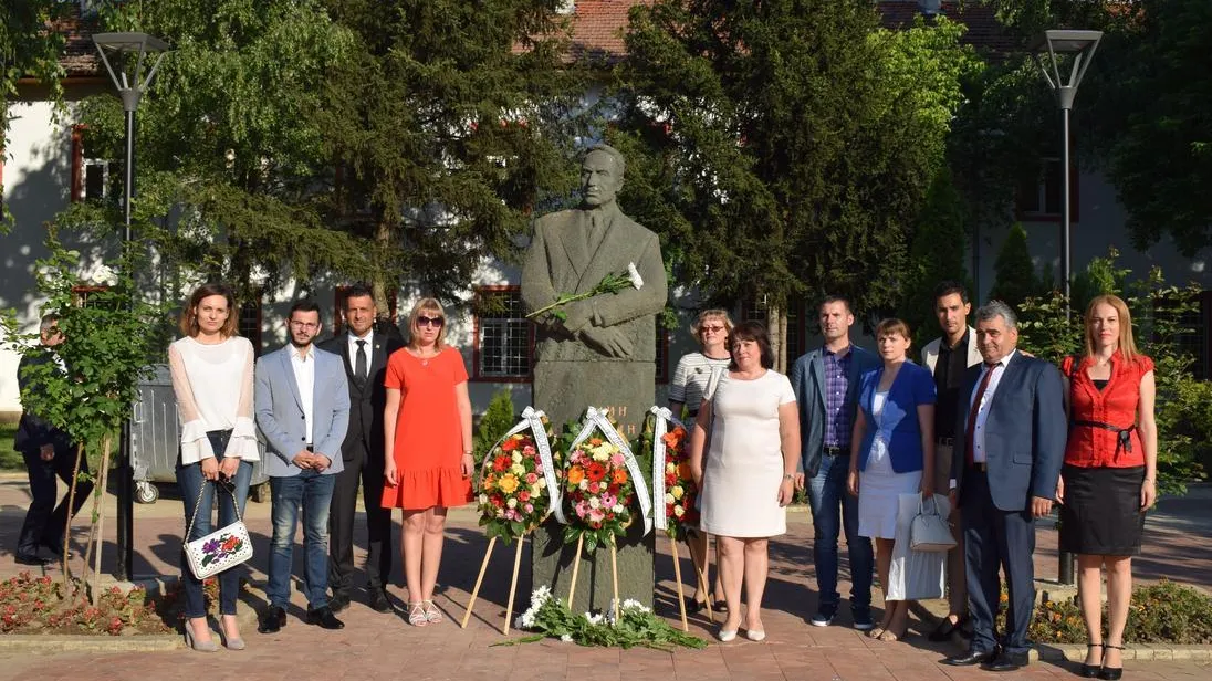 Делегация Наро‑Фоминского округа поздравила город‑побратим в Болгарии с праздником