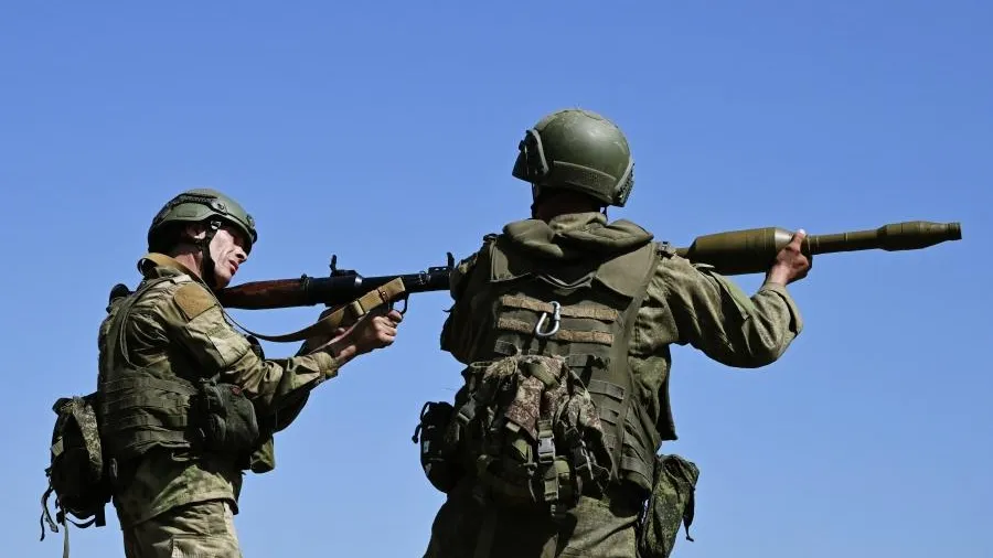 Боец ВС РФ Рязань: около 500 солдат ВСУ погибли в Великой Новоселке