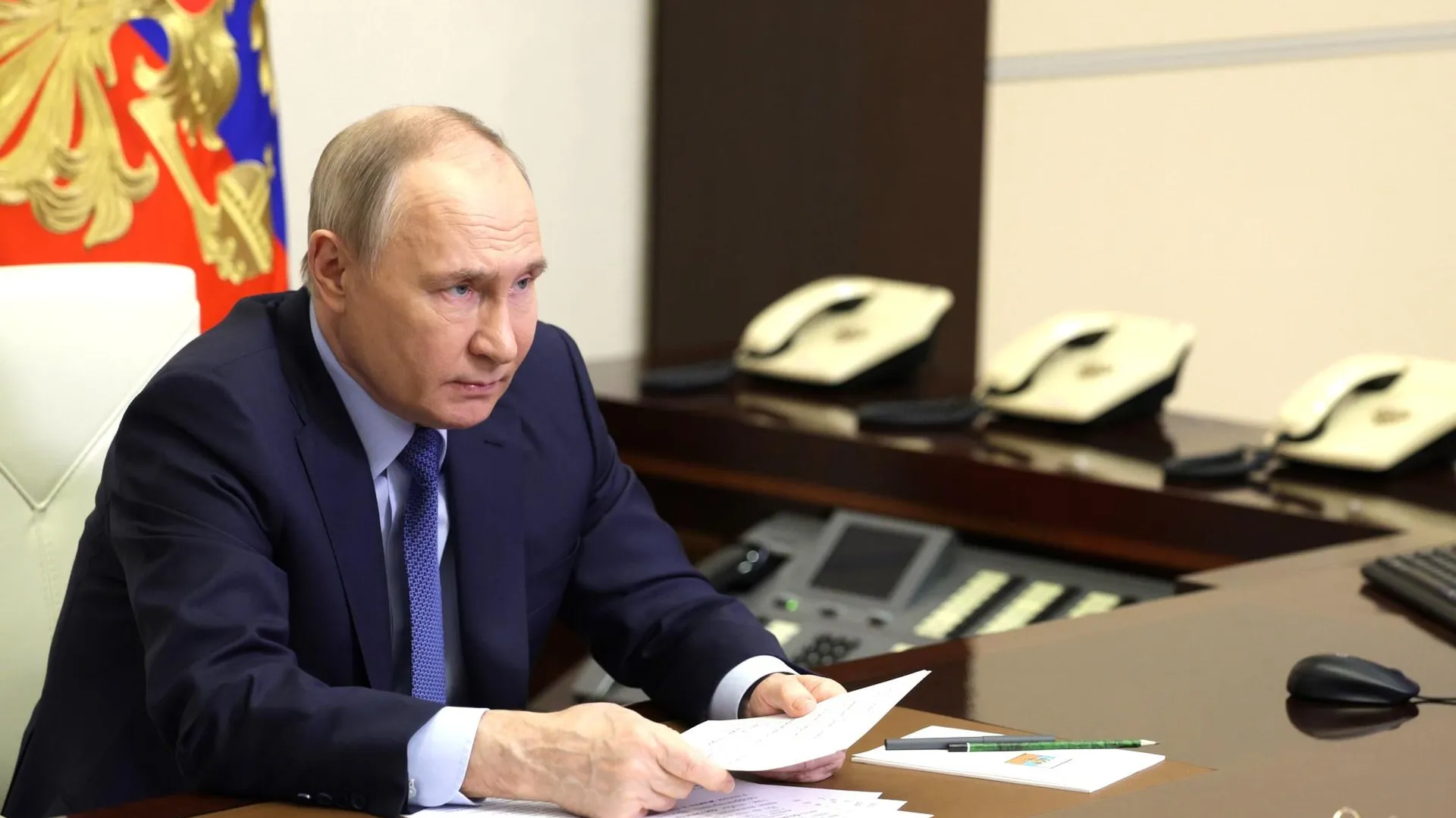 Официальный сайт Кремля. Владимир Путин в ходе совещания по экономическим вопросам