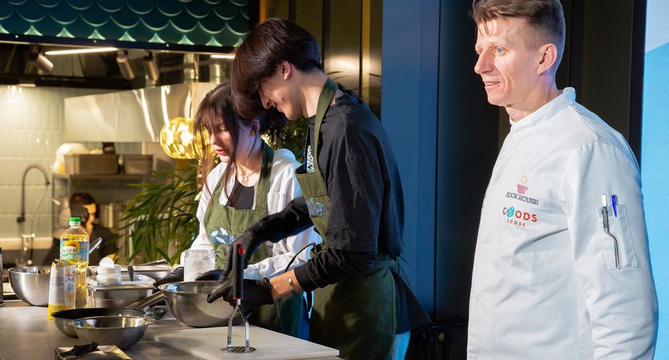 Шефы московских ресторанов устроят битву поваров на «Пасхальном дворе»