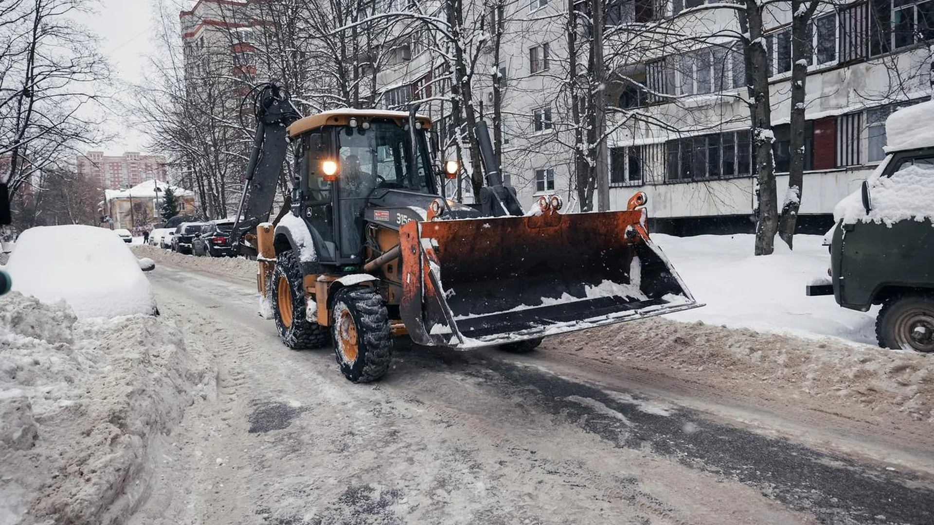 В Балашихе проверили отработку жалоб жителей на уборку улиц от льда и снега  | РИАМО в Балашихе