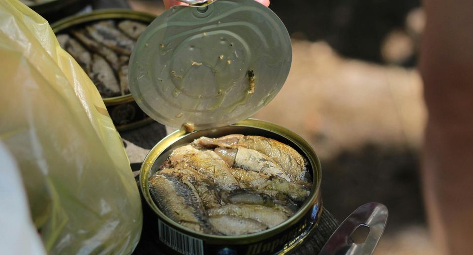 Опасные бактерии обнаружили в рыбном паштете в России