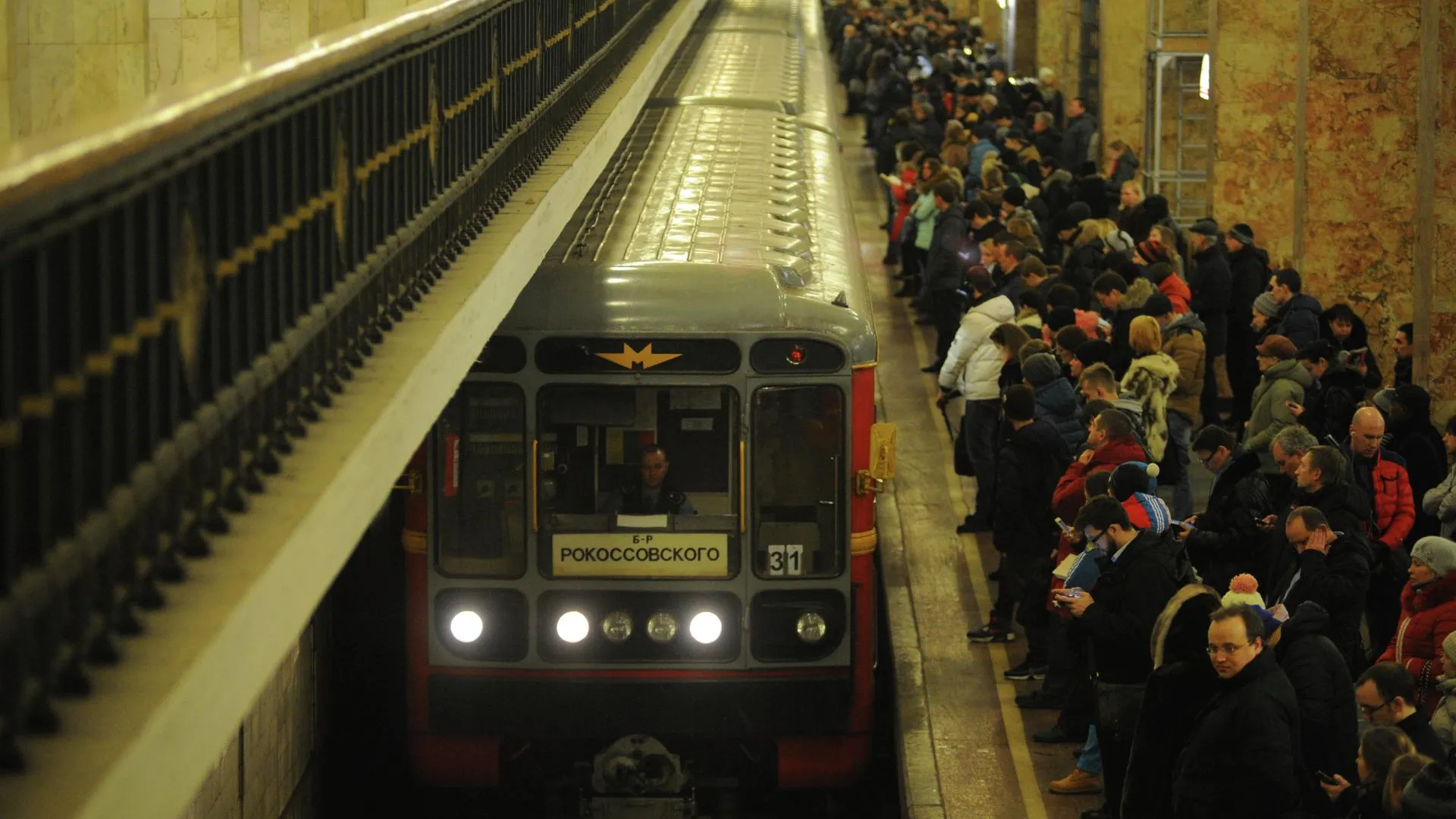 Центральный участок Сокольнической линии метро закроют 13 ноября на сутки