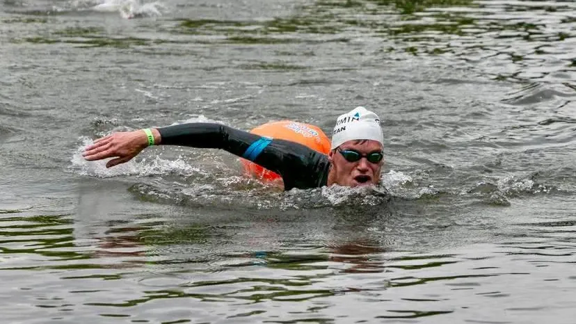 400 пловцов вышли на старт заплыва на открытой воде «Кубок чемпионов Истра»