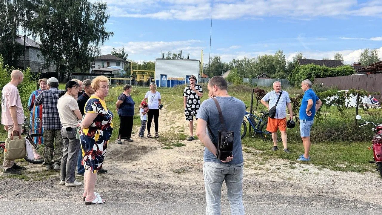 Заместитель главы Балашихи провел встречу с жителями деревни Черное