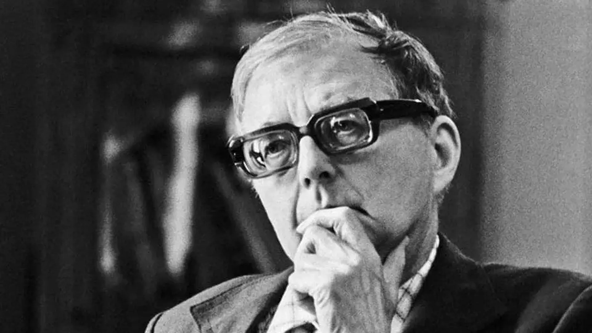 Скульптор Казарян предложил увековечить память Шостаковича в филармонии Петербурга