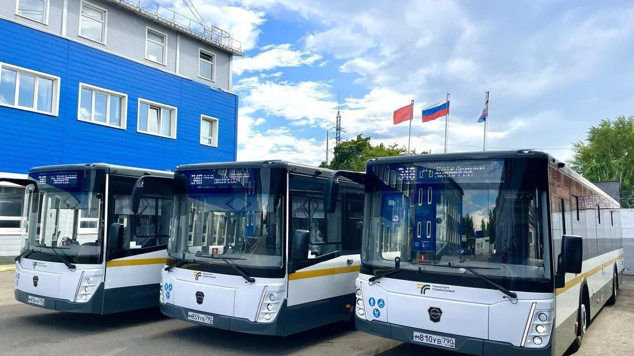 Пять новых автобусов вышли на маршруты «Мострансавто»