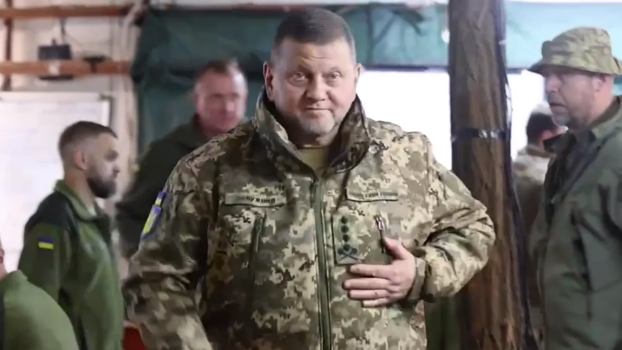 Залужного вернут в Киев, чтобы подписать мир с Россией — военный эксперт