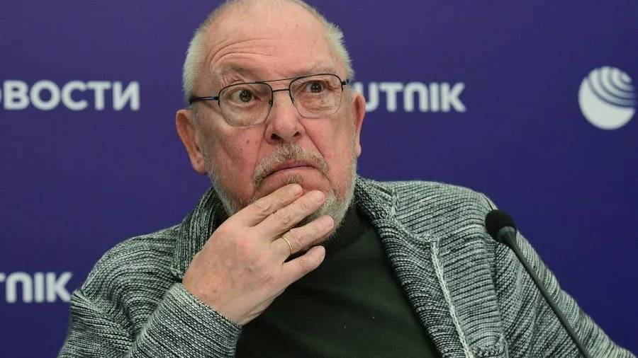 Худрук Московского цирка Максим Никулин экстренно обратился к врачам