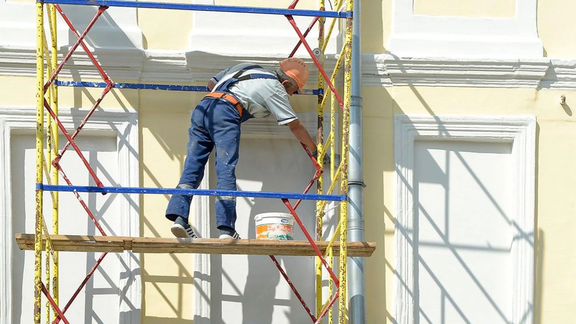 Москва поможет жильцам отреставрировать 22 исторических дома до 2023 г