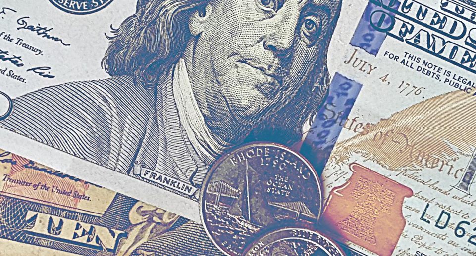 Экономист Ордов: госдолг США не обрушится, пока мир не откажется от доллара