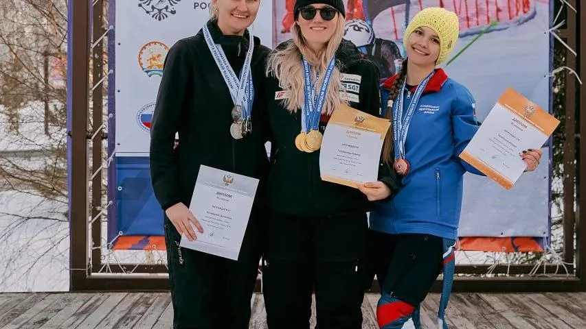 6 медалей взяли горнолыжники Подмосковья на чемпионате РФ среди глухих спортсменов