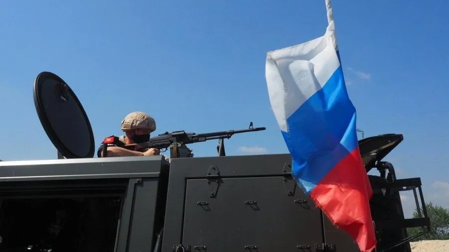 Россия выводит сотни военных из Дамаска при поддержке ХТШ* — FT