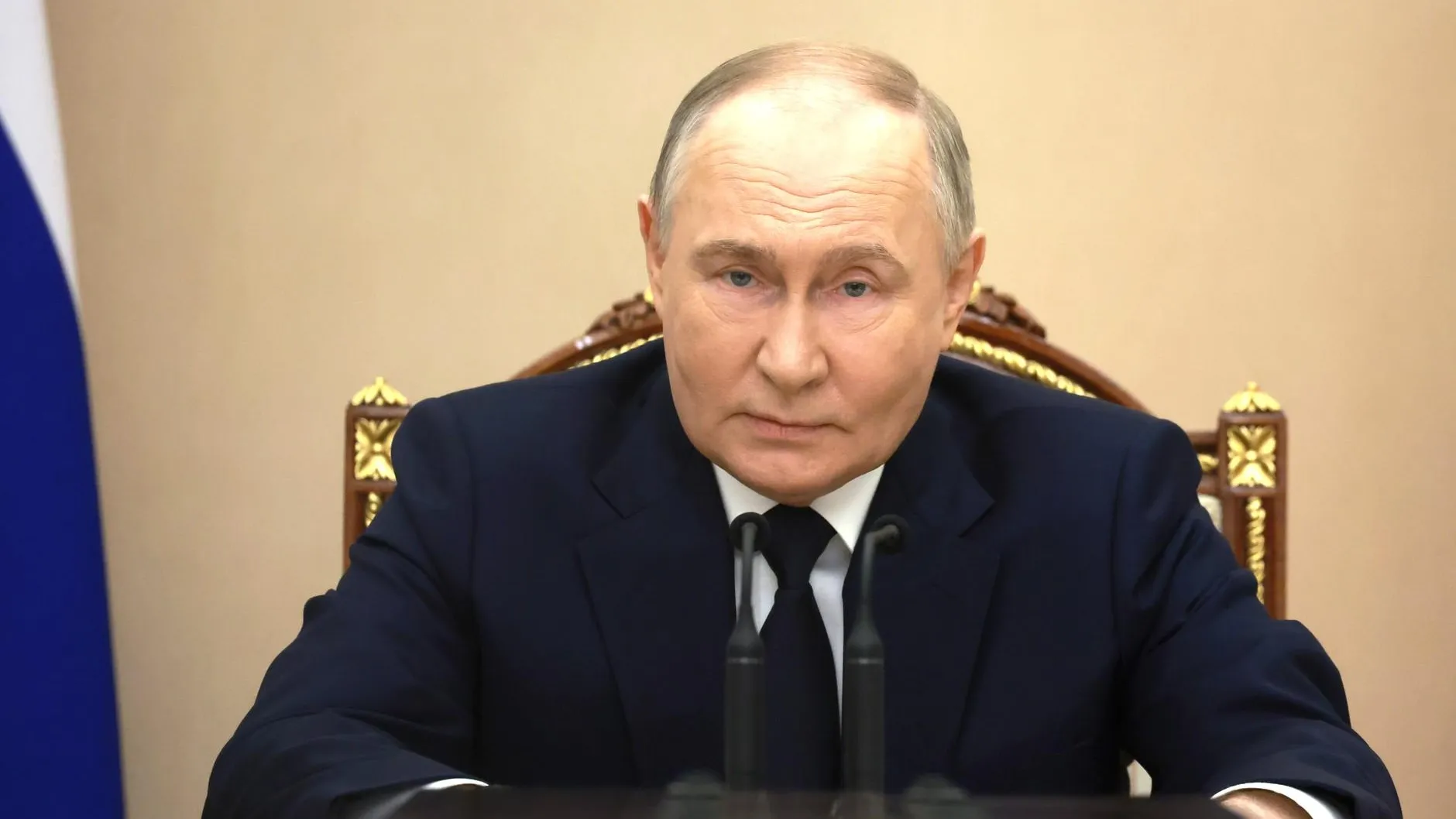 Путин выразил соболезнования семьям погибших в Севастополе