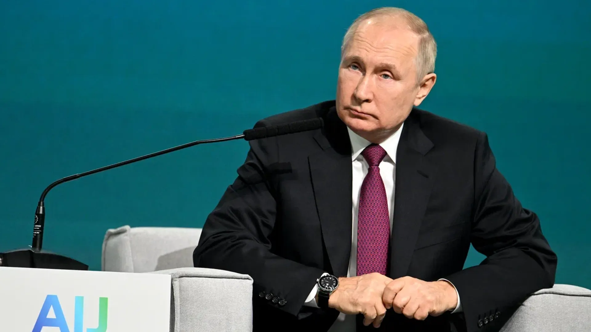 В каждом нацпроекте должны быть конкретные цели по внедрению технологий ИИ – Путин