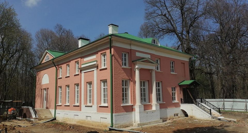 В Ступине продолжается реставрация главного дома усадьбы Федора Шаховского
