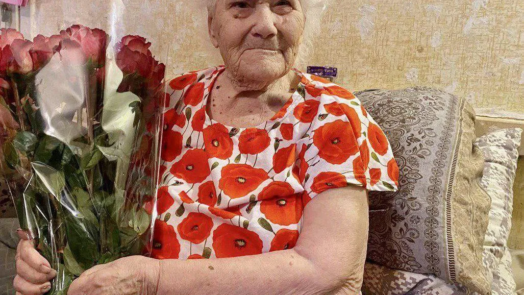Ветерана ВОВ из Жуковского Евдокию Рябову поздравили со 101-летием