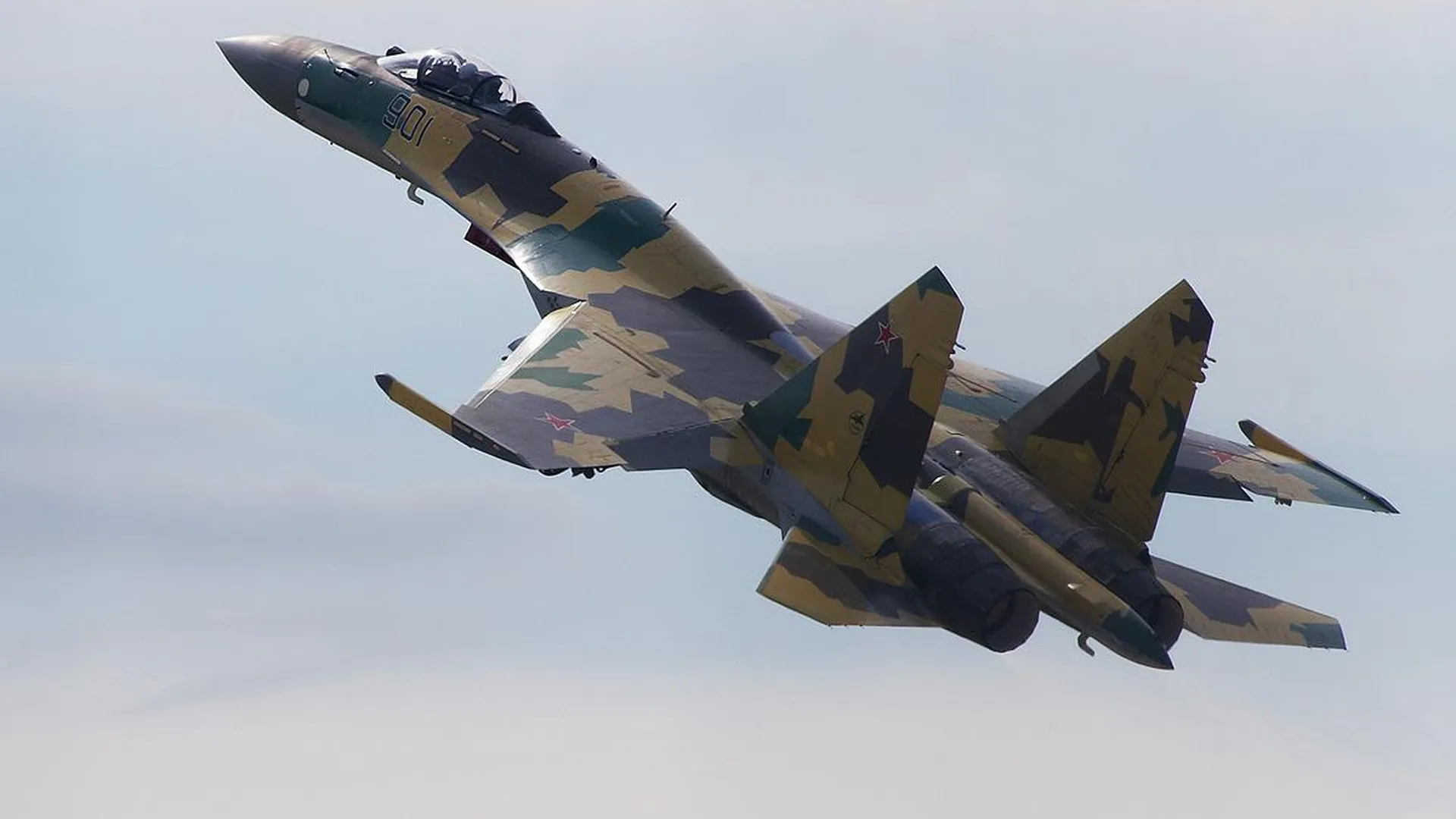 Российский Су‑35 сопроводил бомбардировщики до цели на купянском направлении