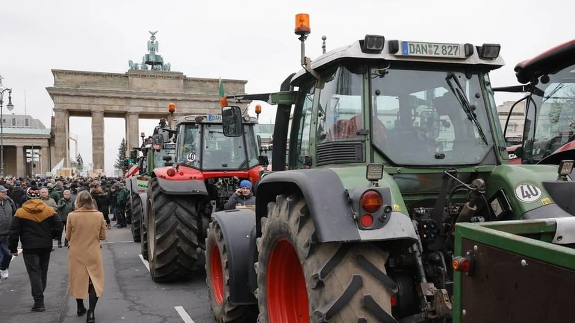 Польские фермеры пообещали заблокировать страну