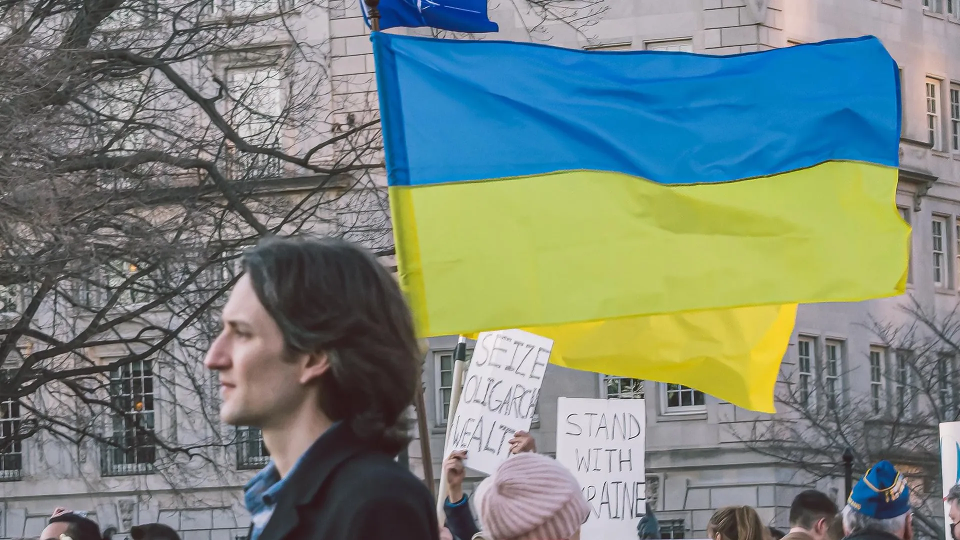 У ЕС нет другого выбора, кроме продолжения финансирования Украины — политолог