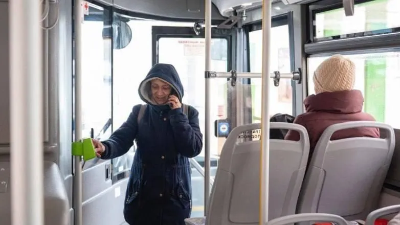Кокошник и билеты в театр забыли пассажиры в автобусах «Мострансавто» с начала года