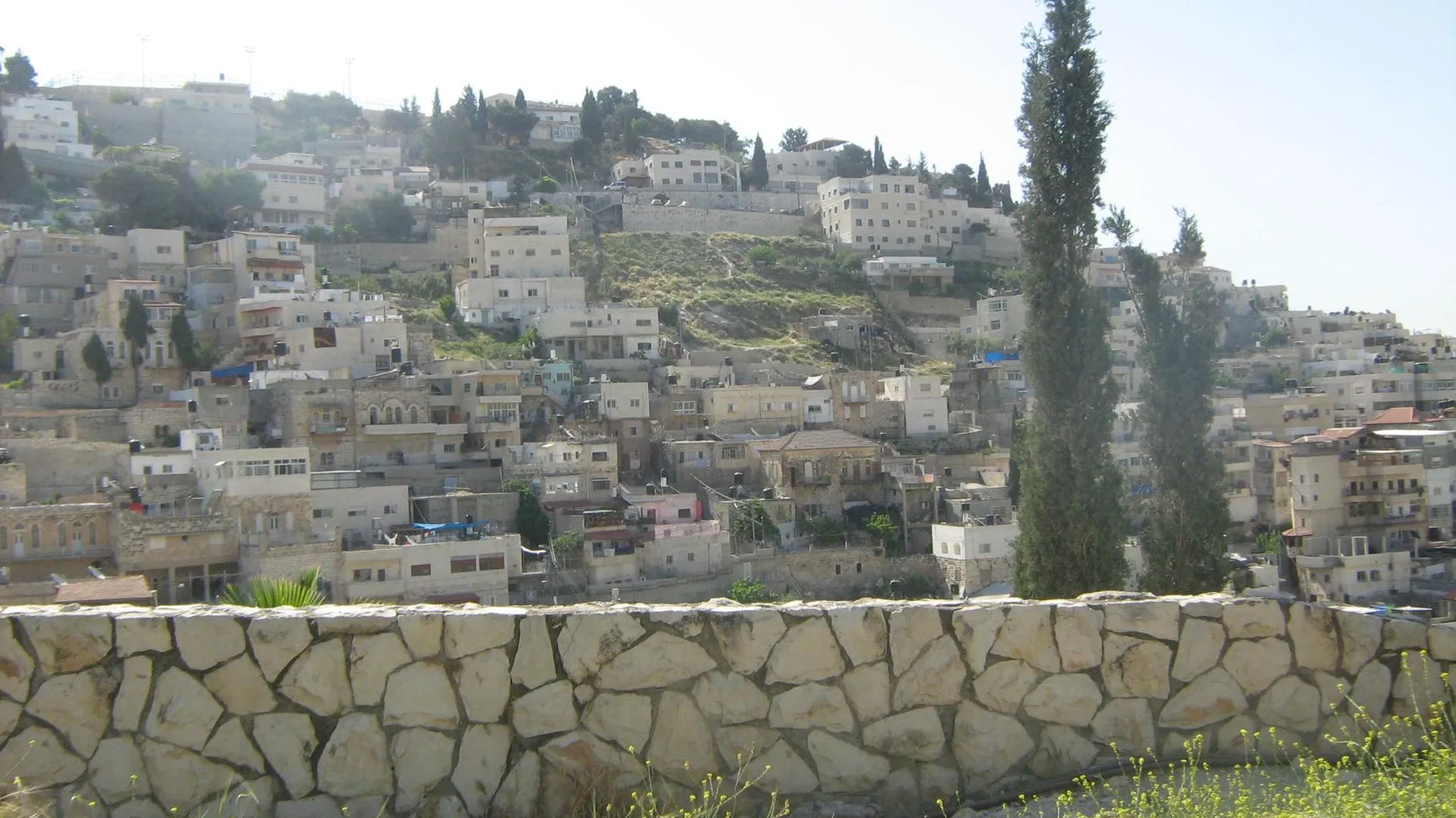 Вооруженное нападение в Восточном Иерусалиме мог совершить подросток
