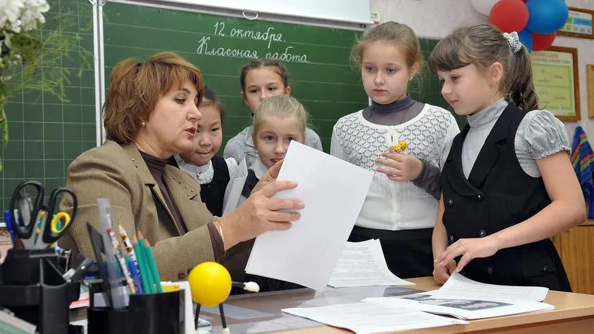 В России впервые пройдет оценка компетенций школьных учителей