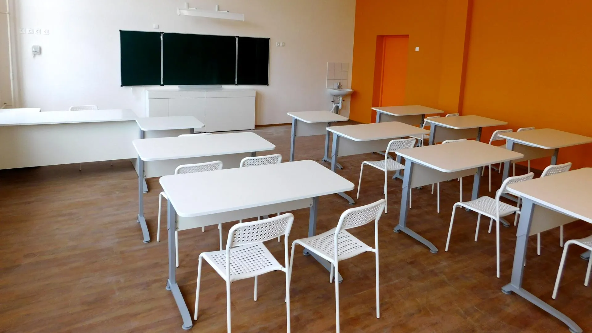 Около 300 млн руб выделили на подготовку школ Сергиево-Посадского района к учебному году