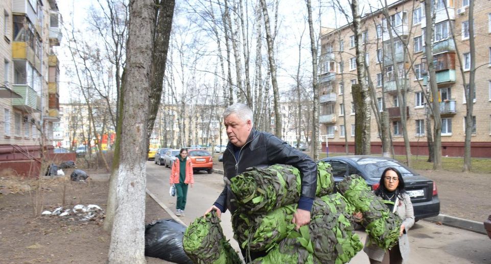 Депутат Мособлдумы Ефимов передал маскировочные сети для отправки в зону СВО
