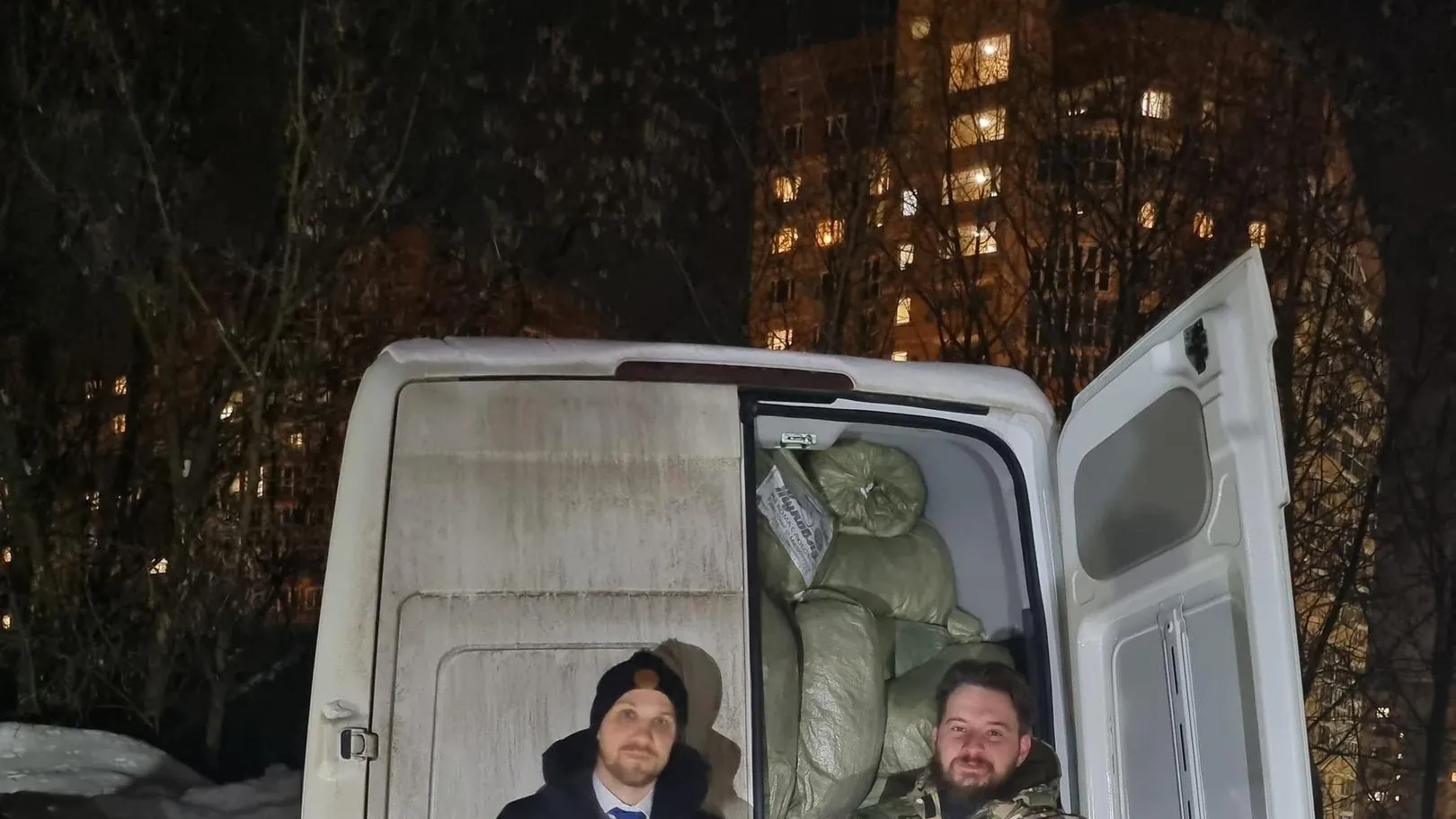 Мусульмане Люберец передали участнику СВО помощь в виде запчастей для автомобиля