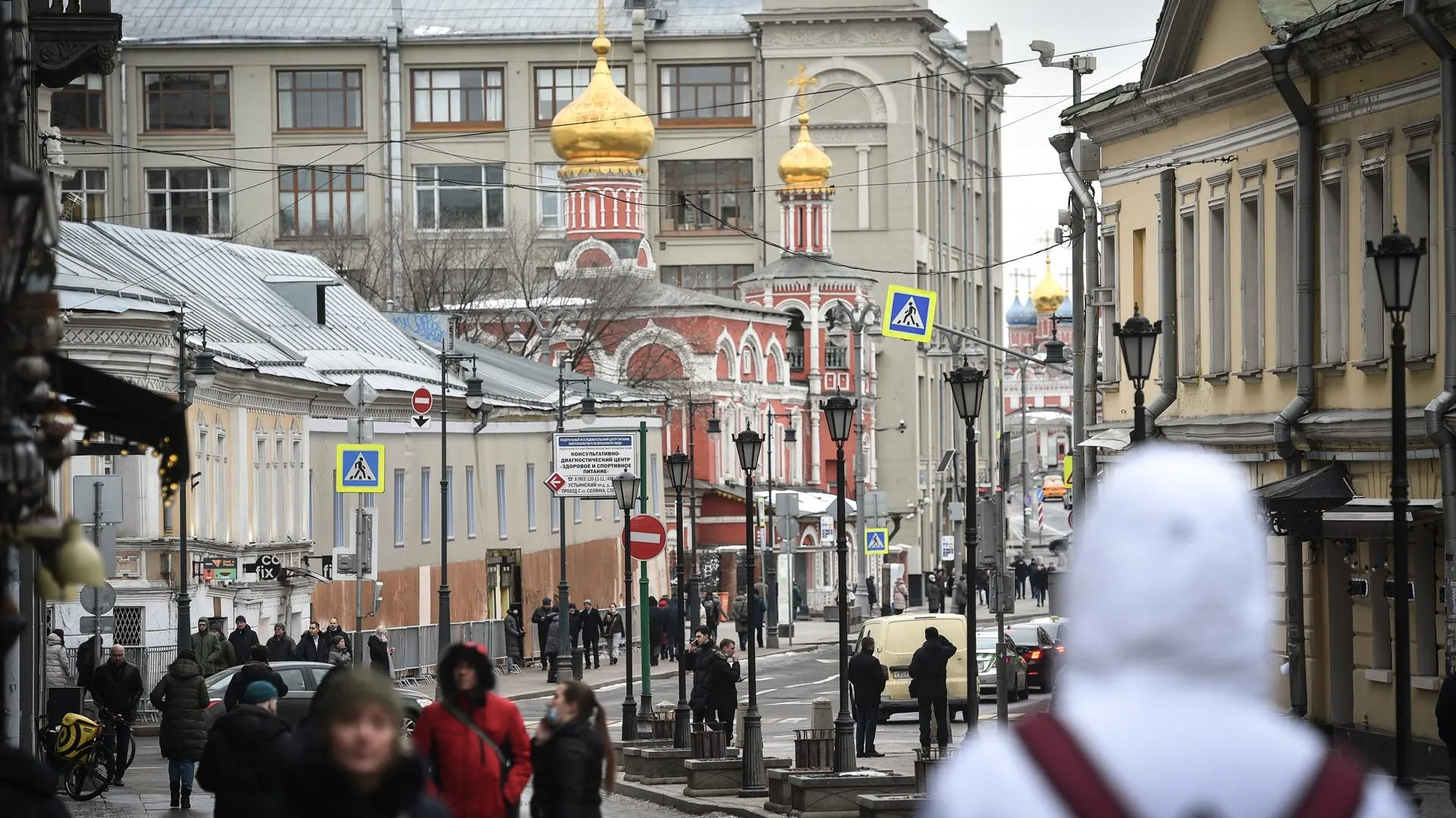 Гололедица и до +8 градусов ожидается в Московском регионе в воскресенье