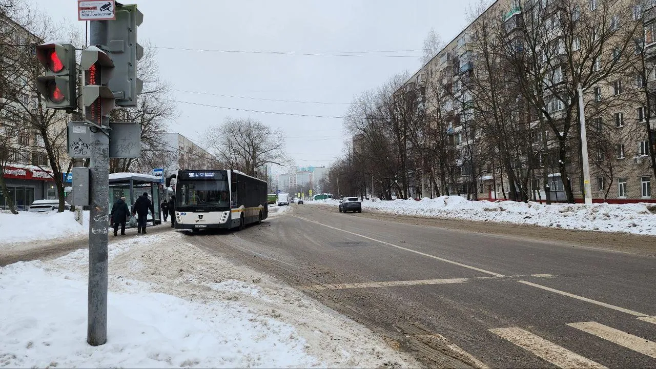 В Люберцах на самых многолюдных маршрутах начали работу 10 новых автобусов