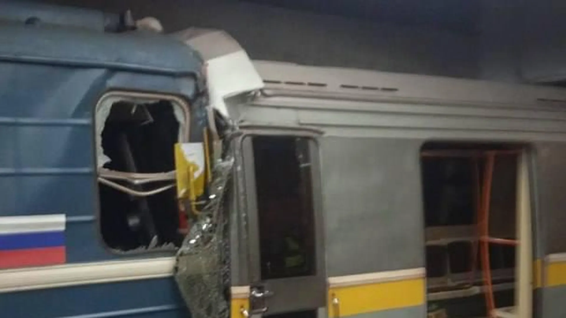 Дептранс: в поезд на станции «Печатники» врезался старый состав без пассажиров